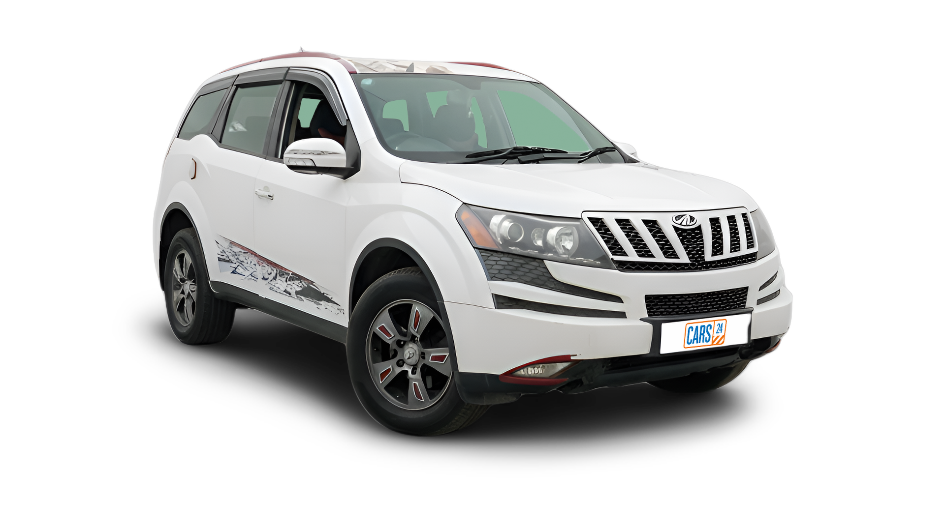Mahindra XUV500-img